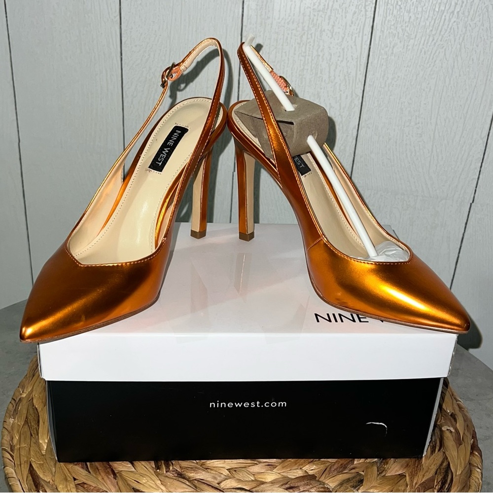 New Nine West Metallic Heels size 7